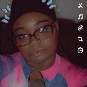 Meet your Posher, Christy